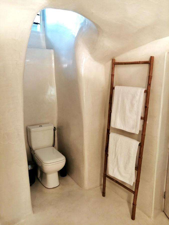 피르고스 Santorinian Lava House 빌라 외부 사진