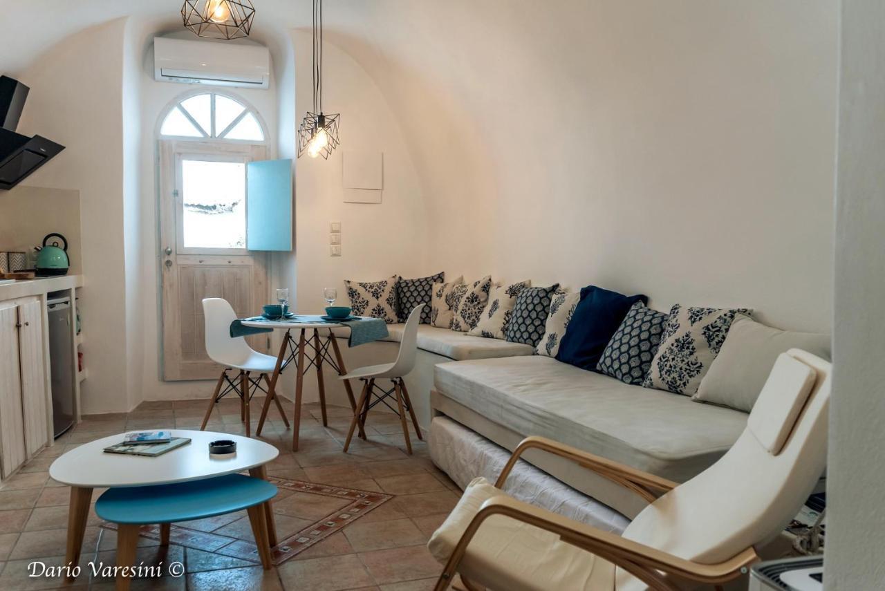 피르고스 Santorinian Lava House 빌라 외부 사진